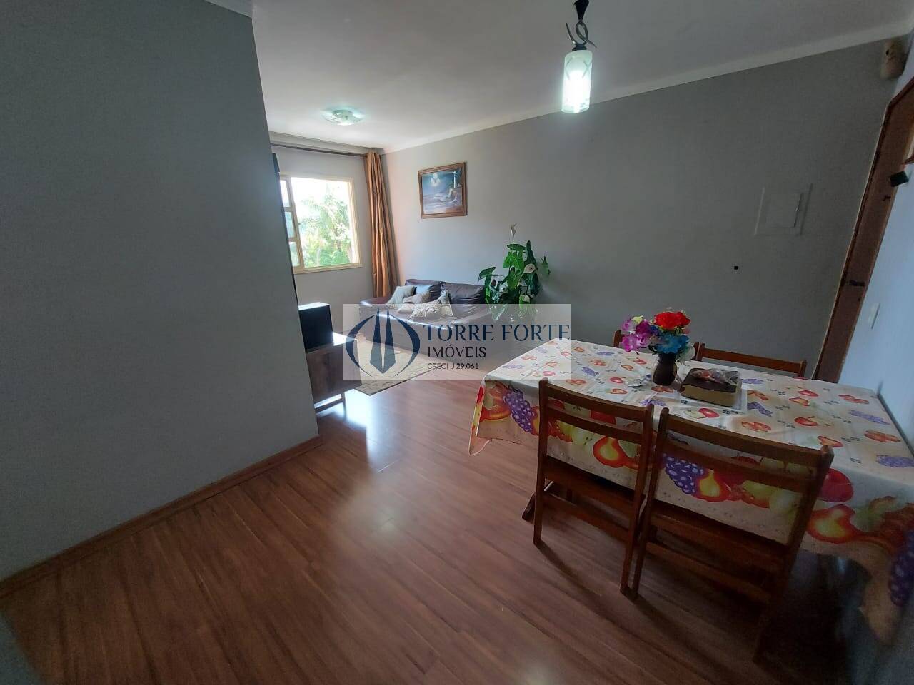 Apartamento à venda com 2 quartos, 72m² - Foto 5