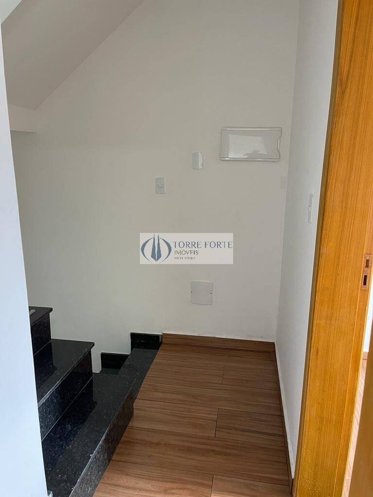 Sobrado à venda com 2 quartos, 140m² - Foto 17