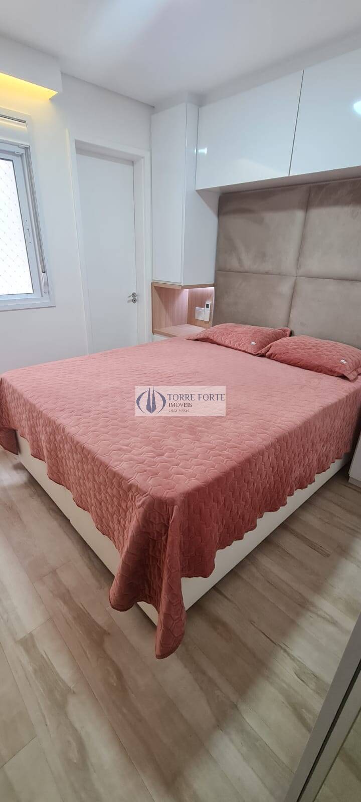 Apartamento à venda com 2 quartos, 69m² - Foto 9