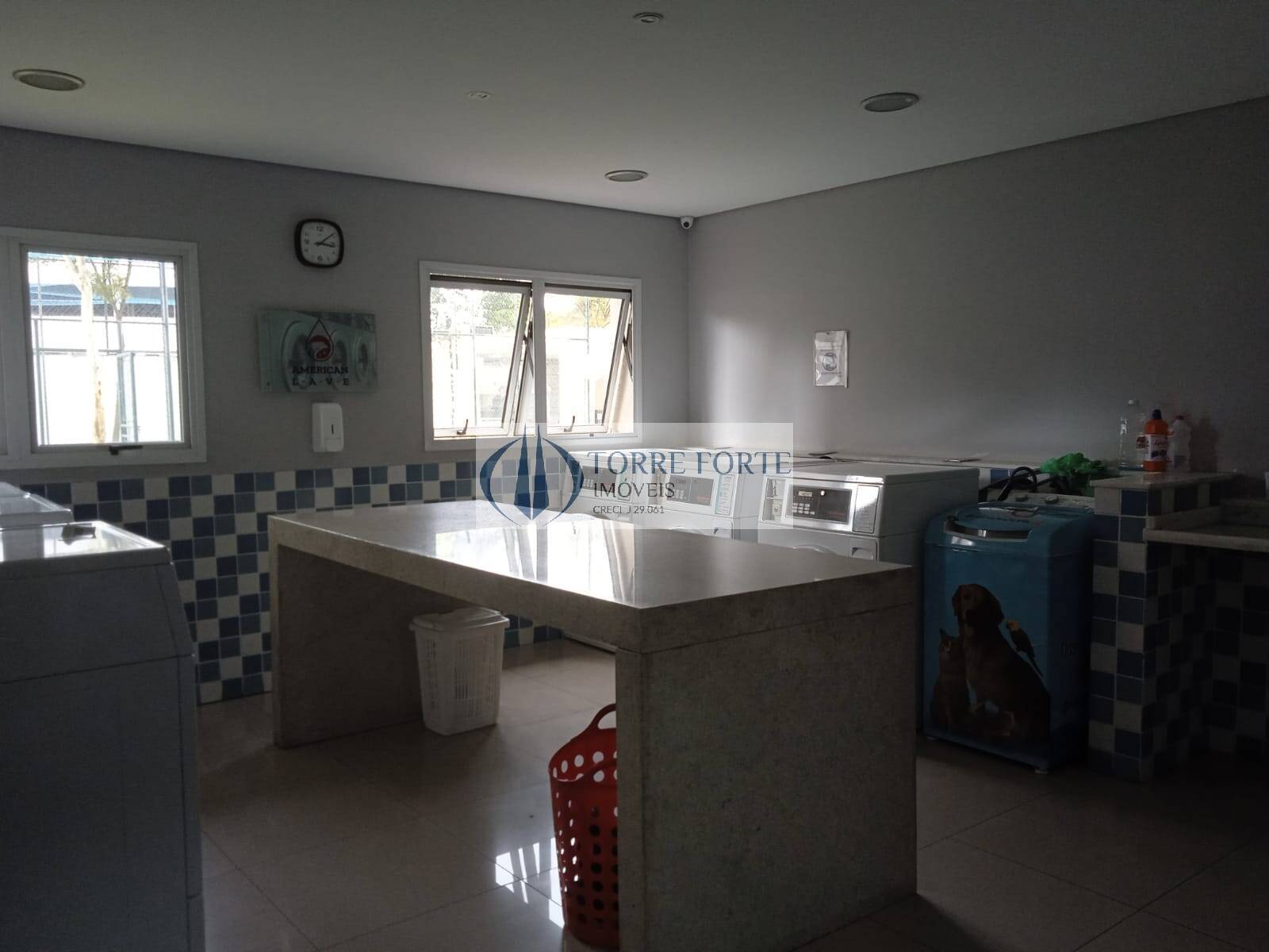 Apartamento à venda com 1 quarto, 33m² - Foto 27