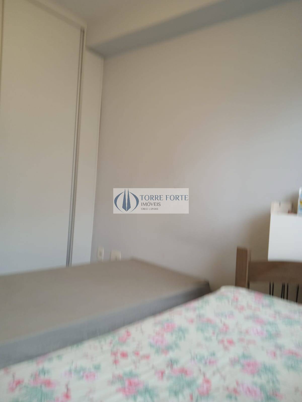 Apartamento à venda com 1 quarto, 33m² - Foto 4