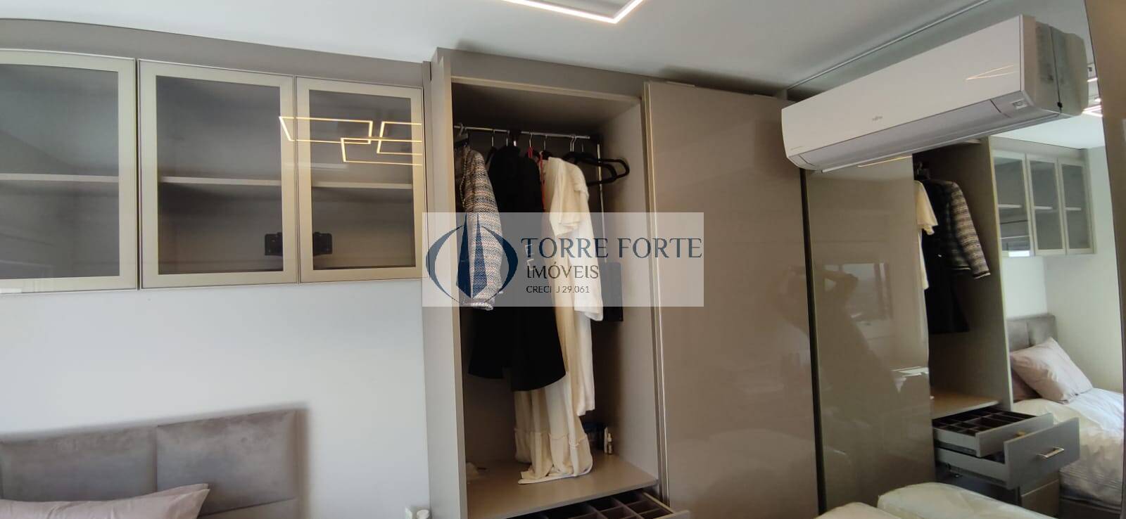 Apartamento à venda com 3 quartos, 102m² - Foto 15