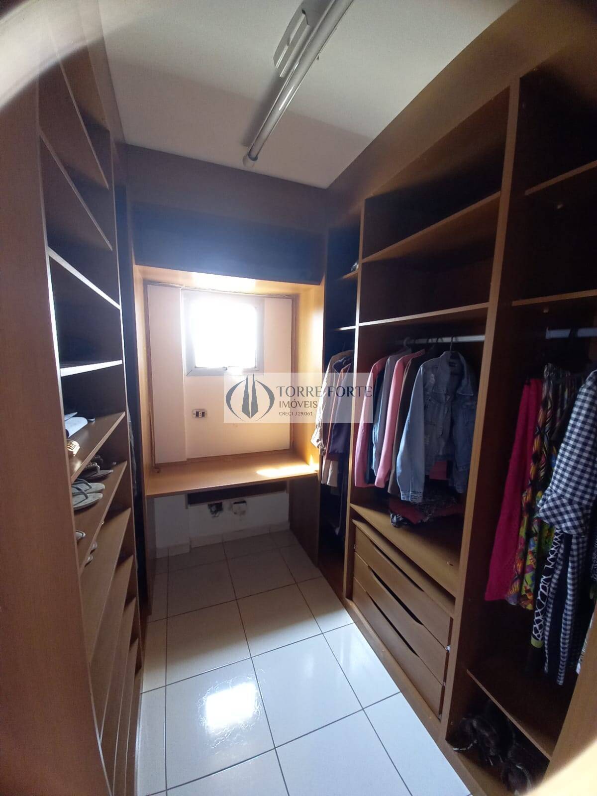 Apartamento à venda com 3 quartos, 107m² - Foto 9