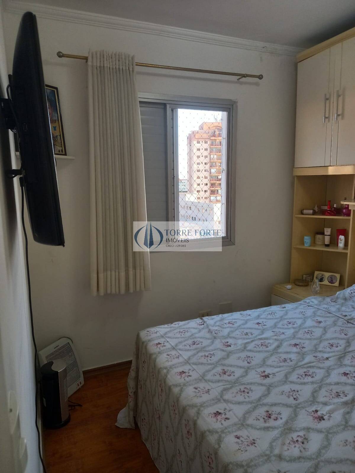 Apartamento à venda com 3 quartos, 107m² - Foto 12