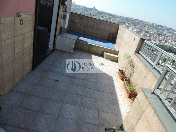 Apartamento à venda com 3 quartos, 107m² - Foto 26