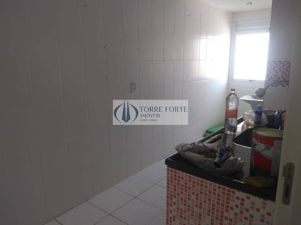 Apartamento à venda com 2 quartos, 46m² - Foto 10