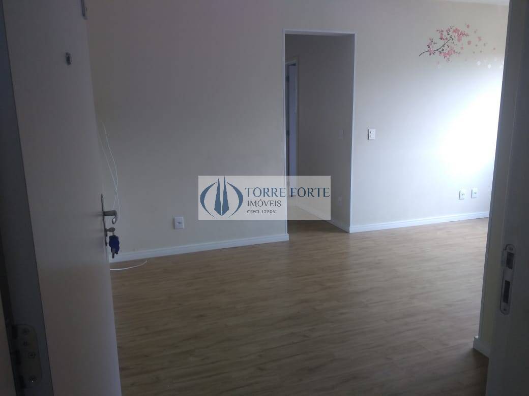 Apartamento à venda com 2 quartos, 46m² - Foto 3