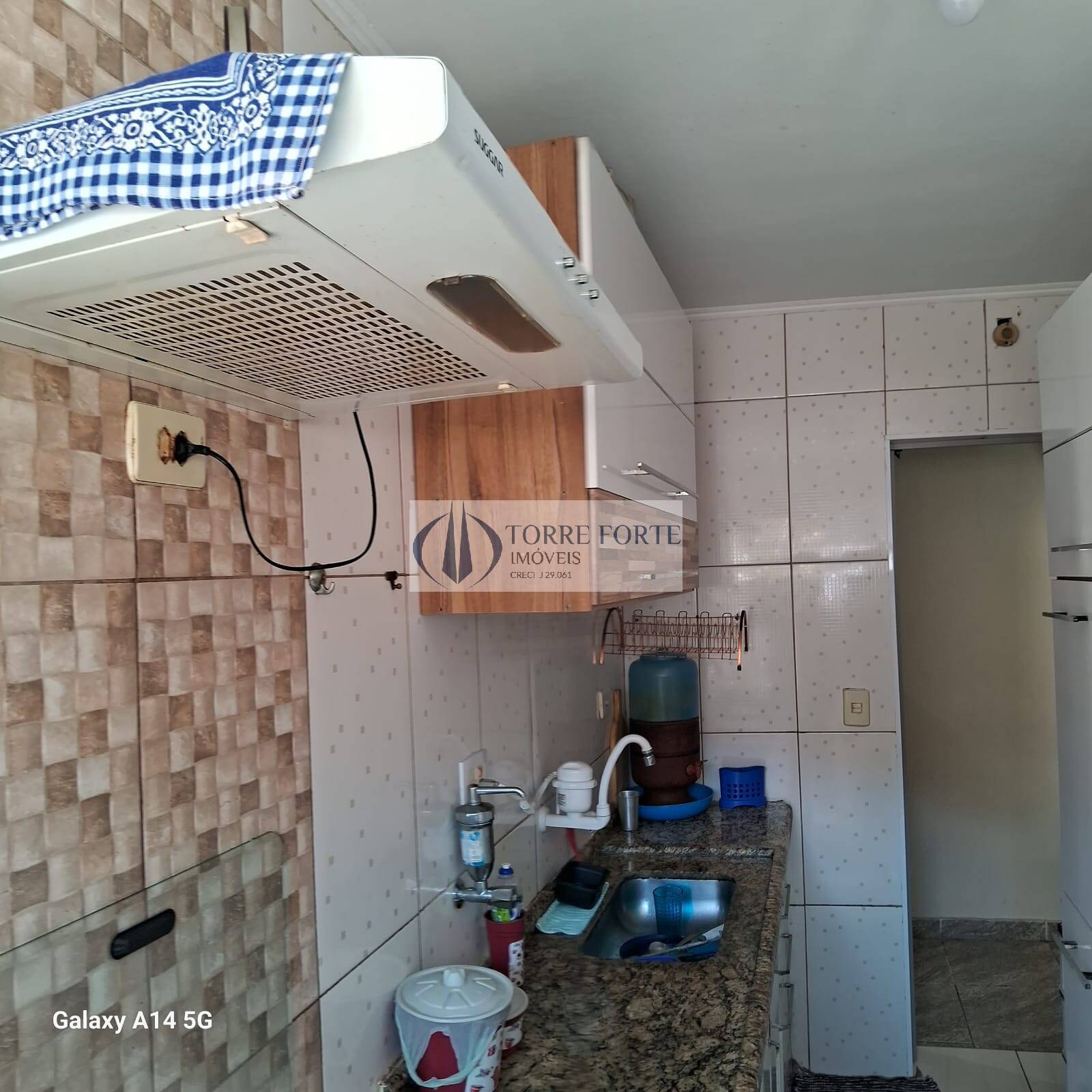 Apartamento à venda com 2 quartos, 65m² - Foto 4