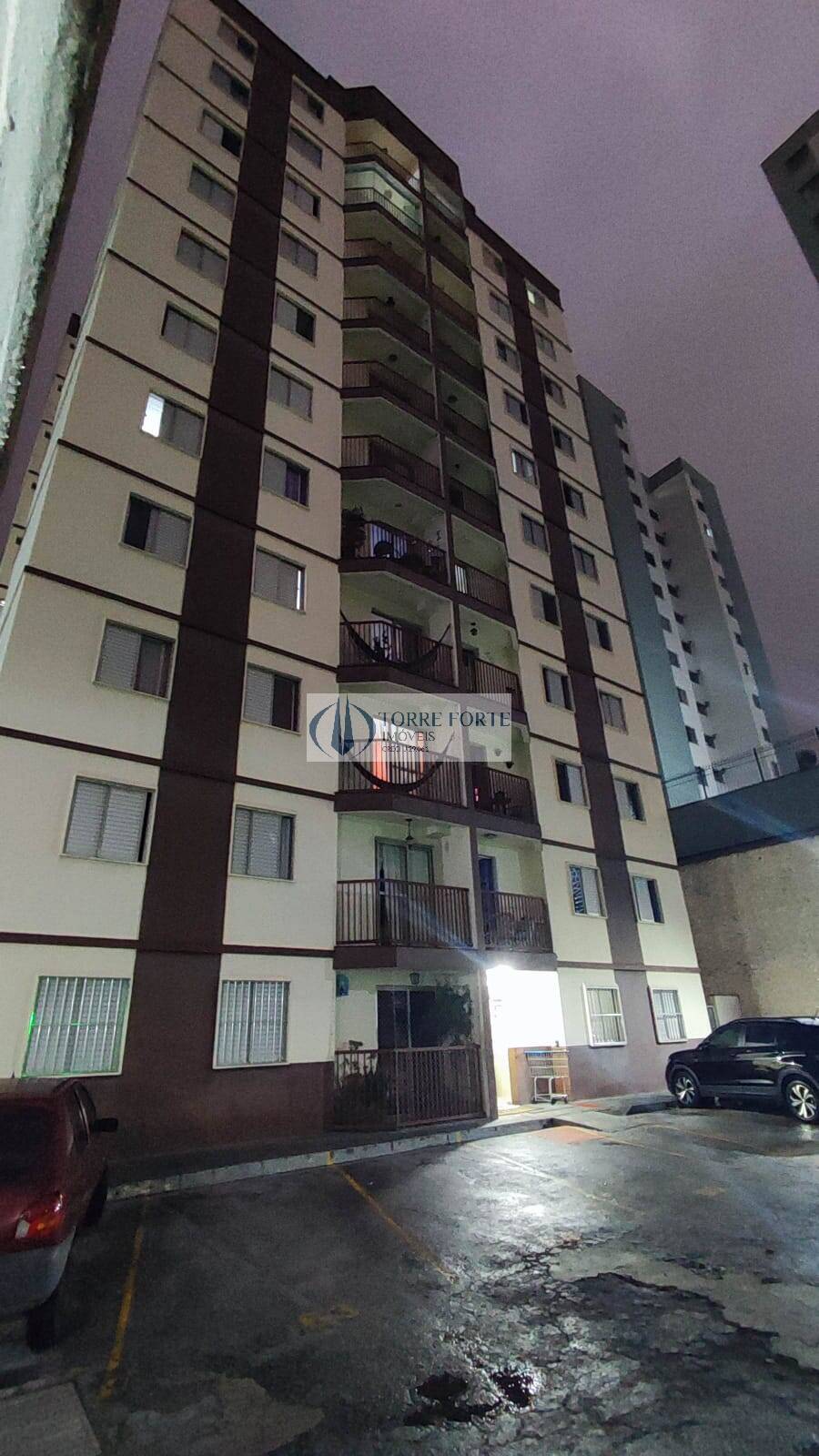 Apartamento à venda com 3 quartos, 63m² - Foto 1