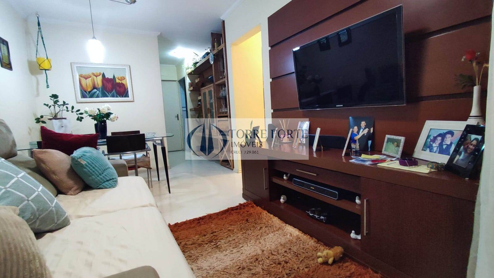 Apartamento à venda com 3 quartos, 63m² - Foto 3