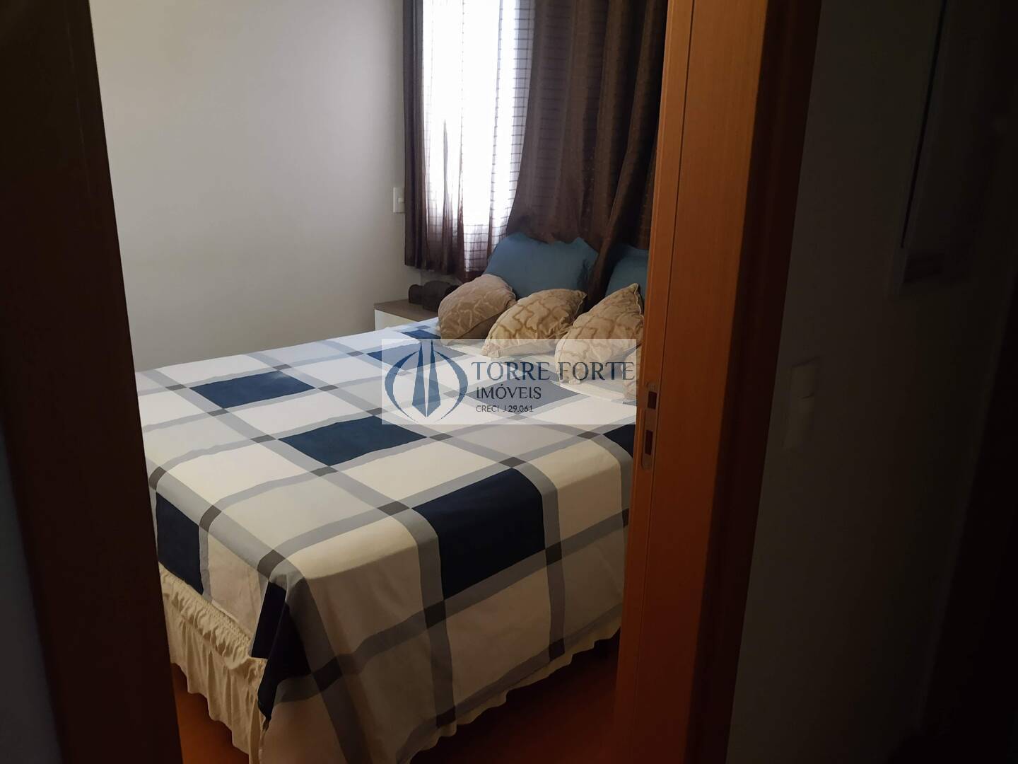 Apartamento à venda com 2 quartos, 60m² - Foto 5