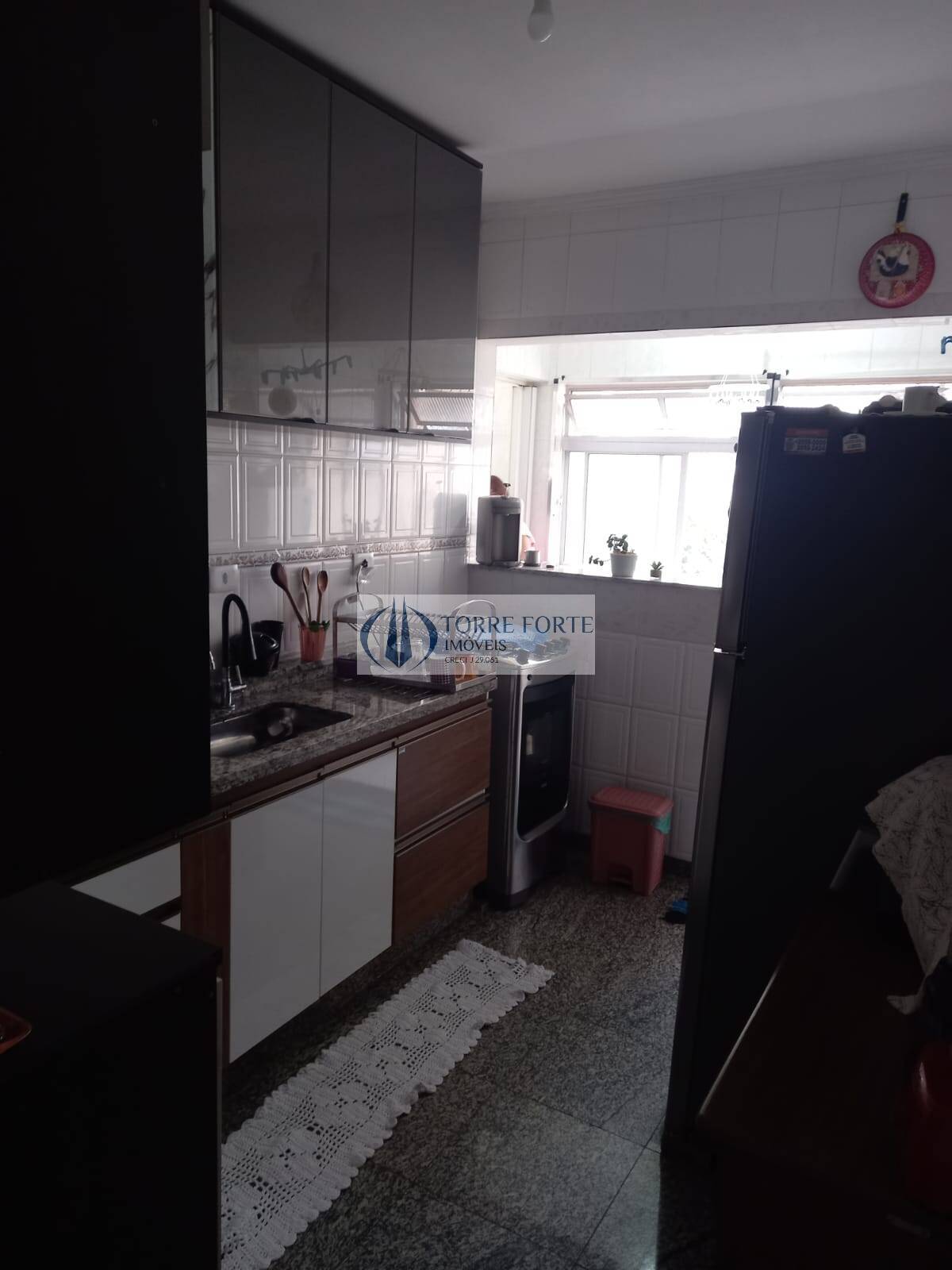 Apartamento à venda com 3 quartos, 75m² - Foto 19