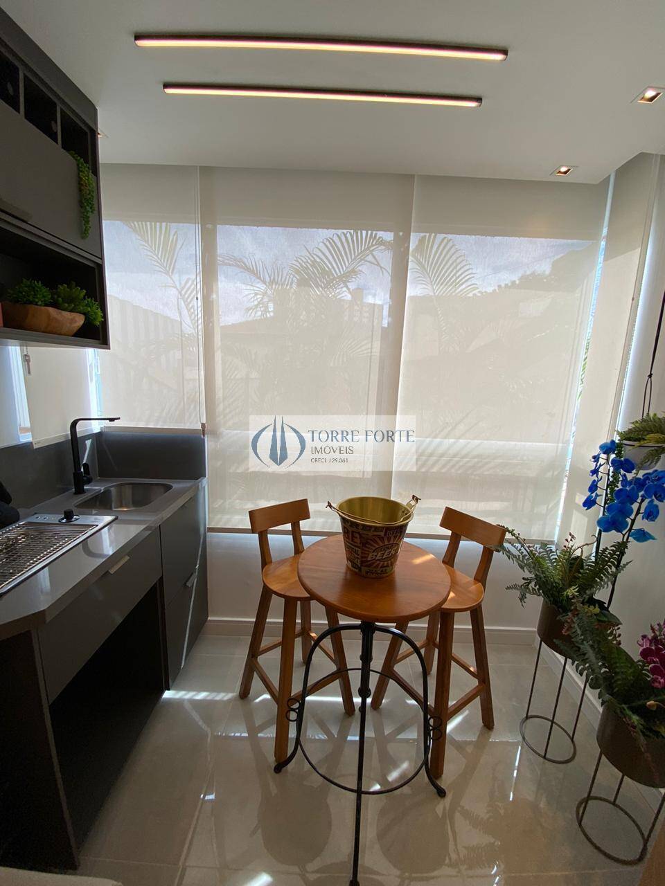 Apartamento à venda com 2 quartos, 55m² - Foto 5