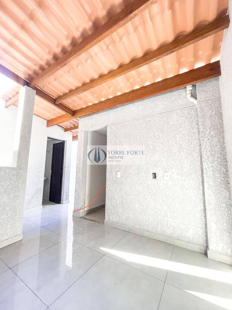 Casa à venda com 3 quartos, 140m² - Foto 4