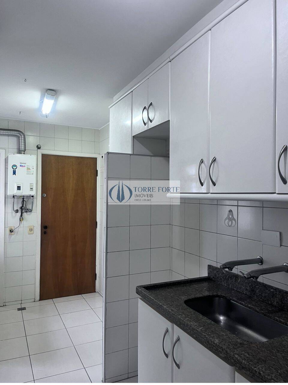 Apartamento à venda com 3 quartos, 73m² - Foto 19