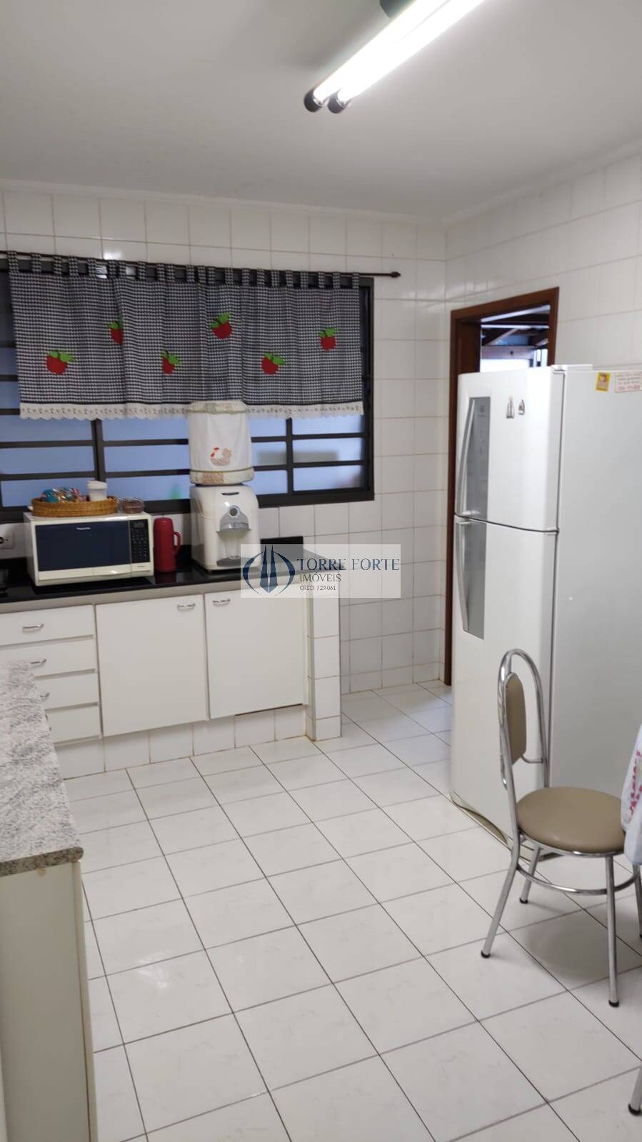 Apartamento à venda com 2 quartos, 100m² - Foto 10