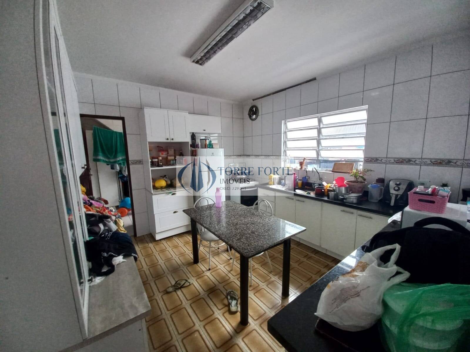 Casa à venda com 4 quartos, 150m² - Foto 20