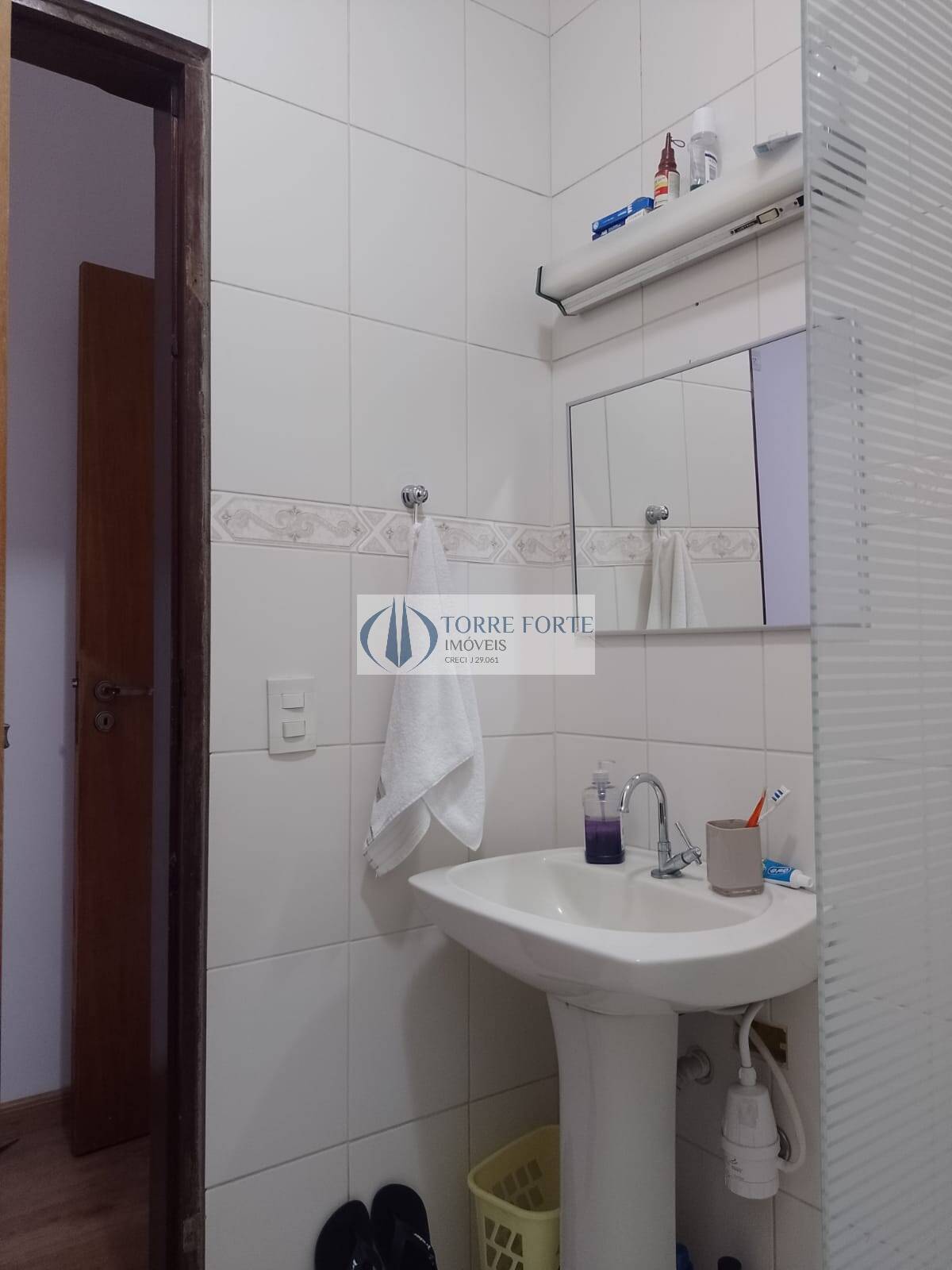 Casa à venda com 3 quartos, 230m² - Foto 22