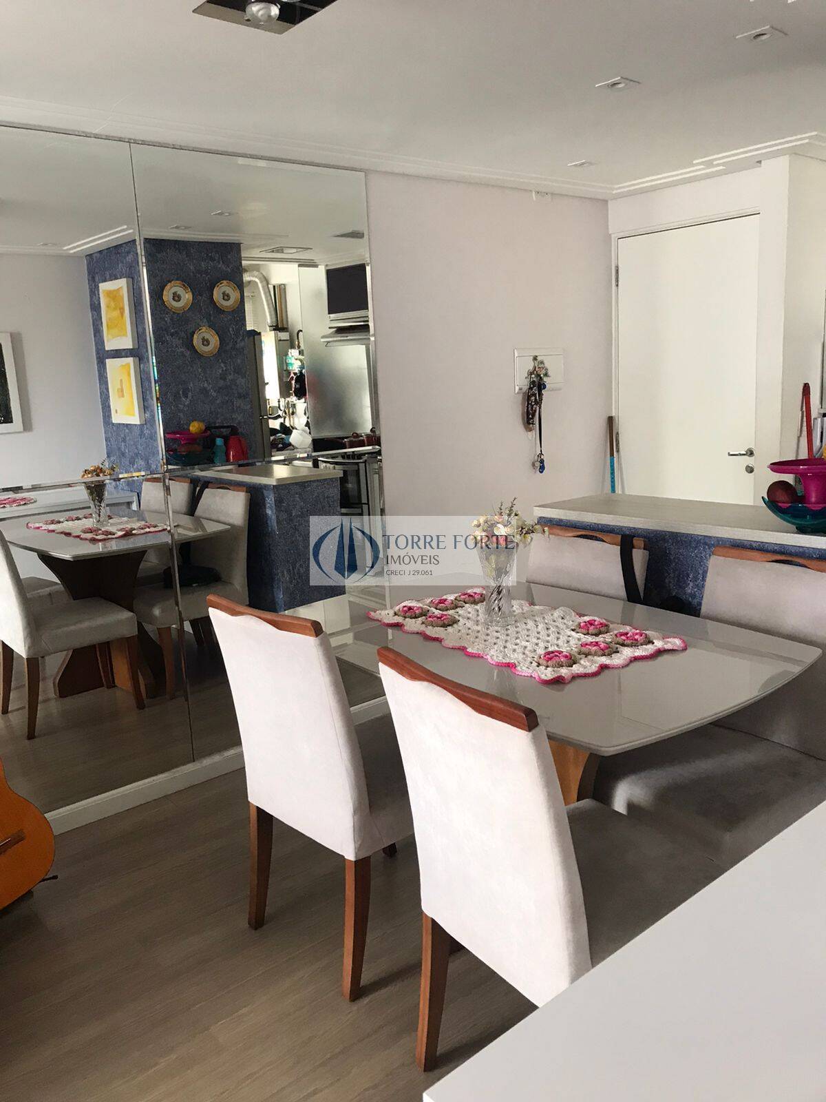 Apartamento à venda com 2 quartos, 52m² - Foto 1