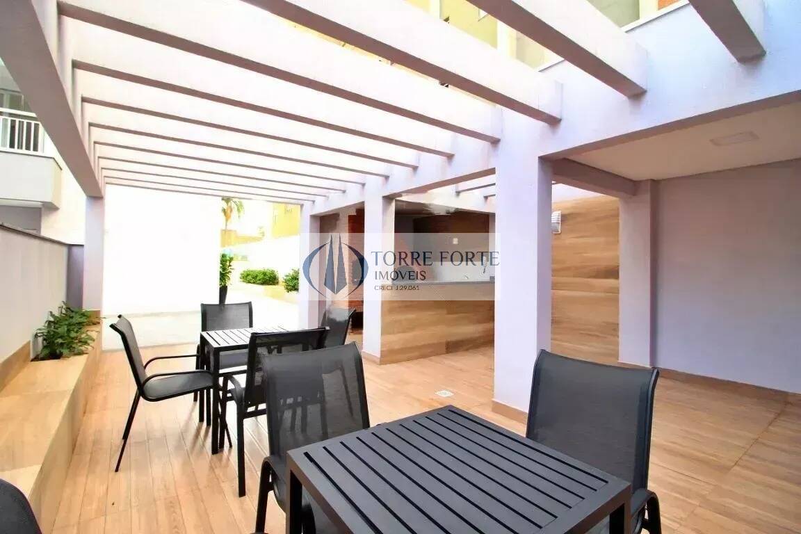 Apartamento à venda com 2 quartos, 68m² - Foto 14