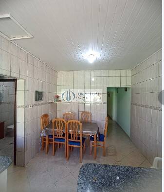 Casa à venda com 2 quartos, 160m² - Foto 6