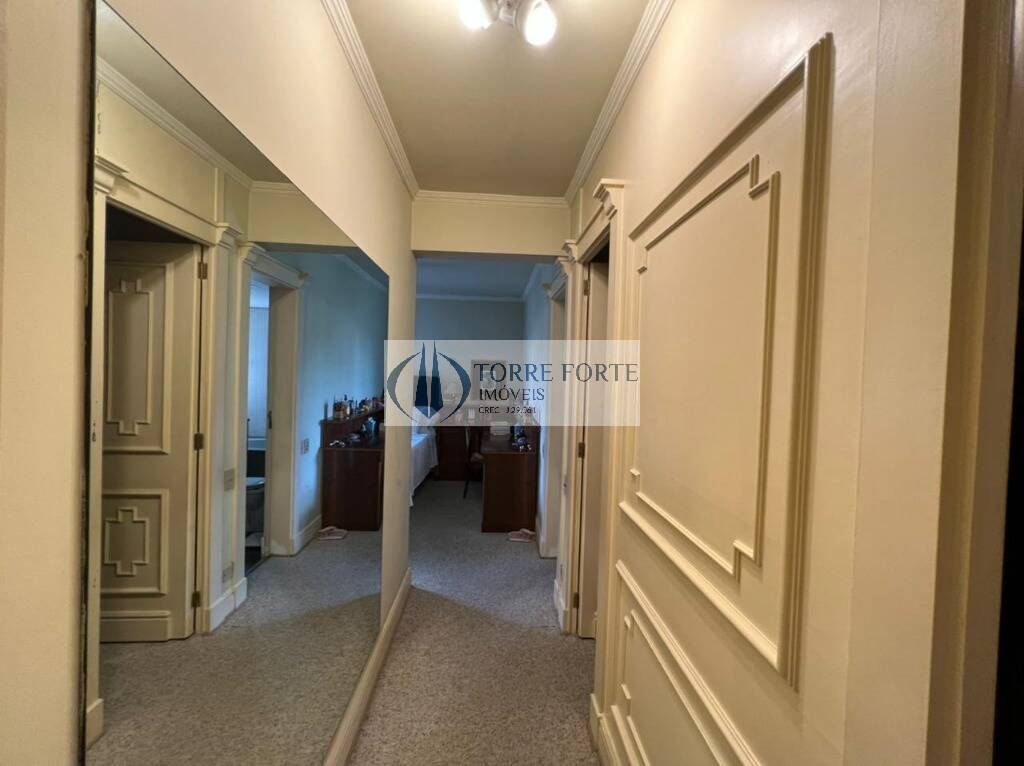 Apartamento à venda e aluguel com 4 quartos, 220m² - Foto 2