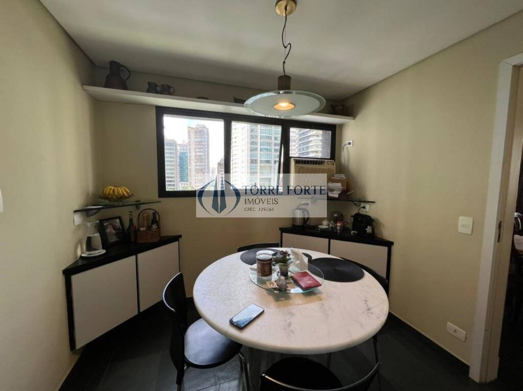 Apartamento à venda e aluguel com 4 quartos, 220m² - Foto 6