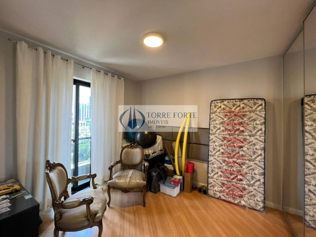 Apartamento à venda e aluguel com 4 quartos, 220m² - Foto 14