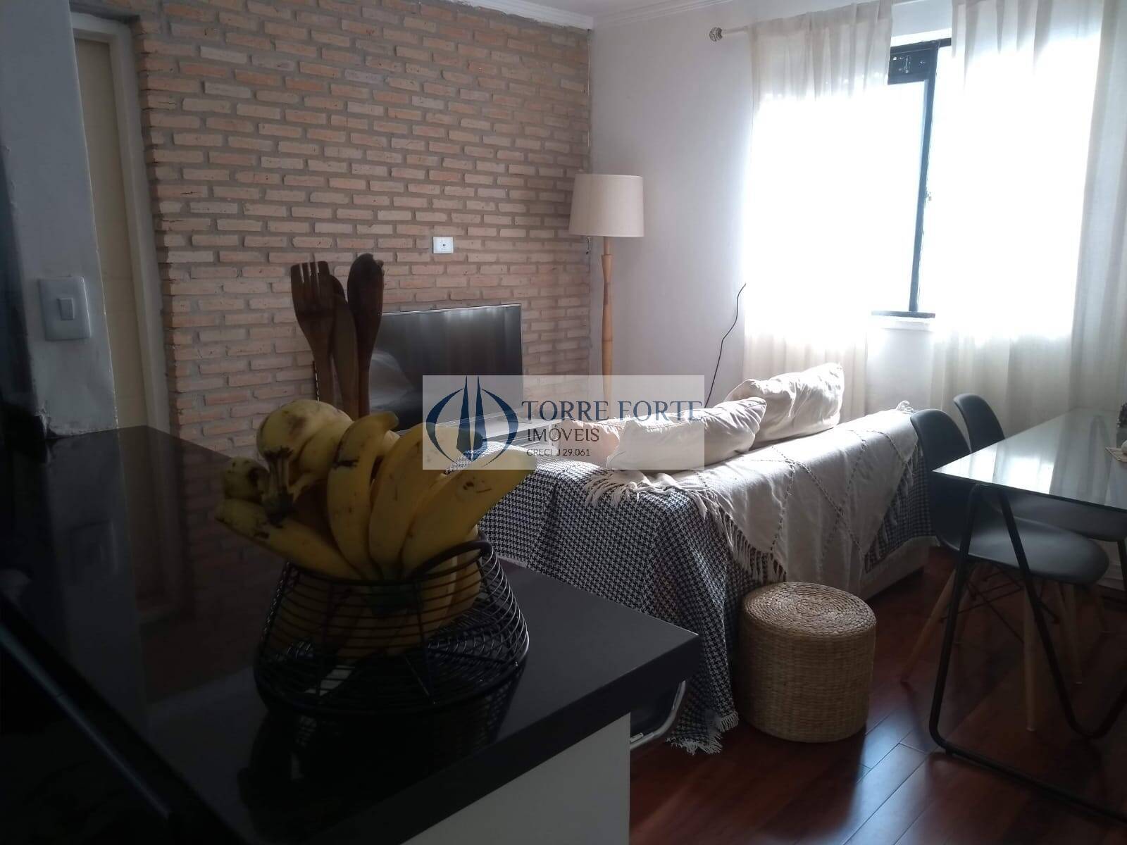 Apartamento à venda com 2 quartos, 42m² - Foto 3