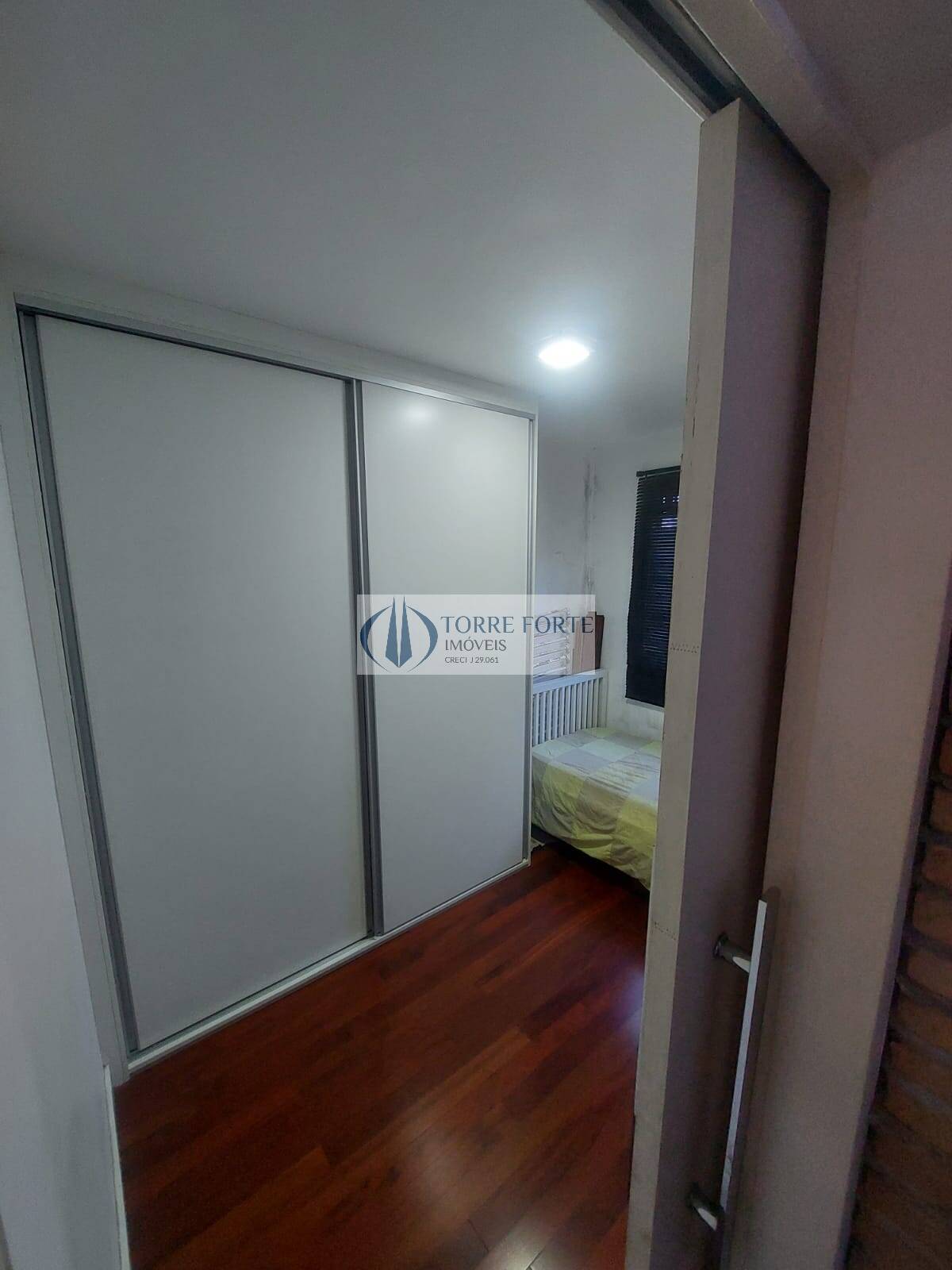 Apartamento à venda com 2 quartos, 42m² - Foto 29