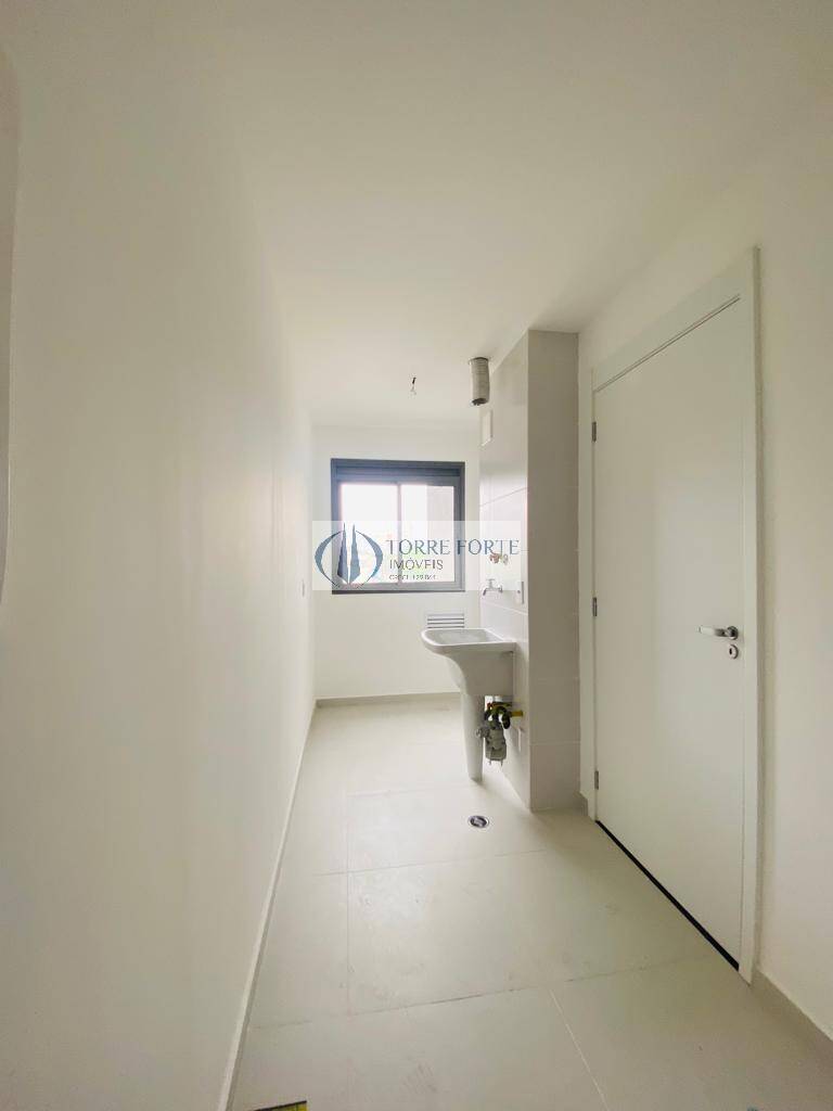 Apartamento à venda com 3 quartos, 165m² - Foto 6