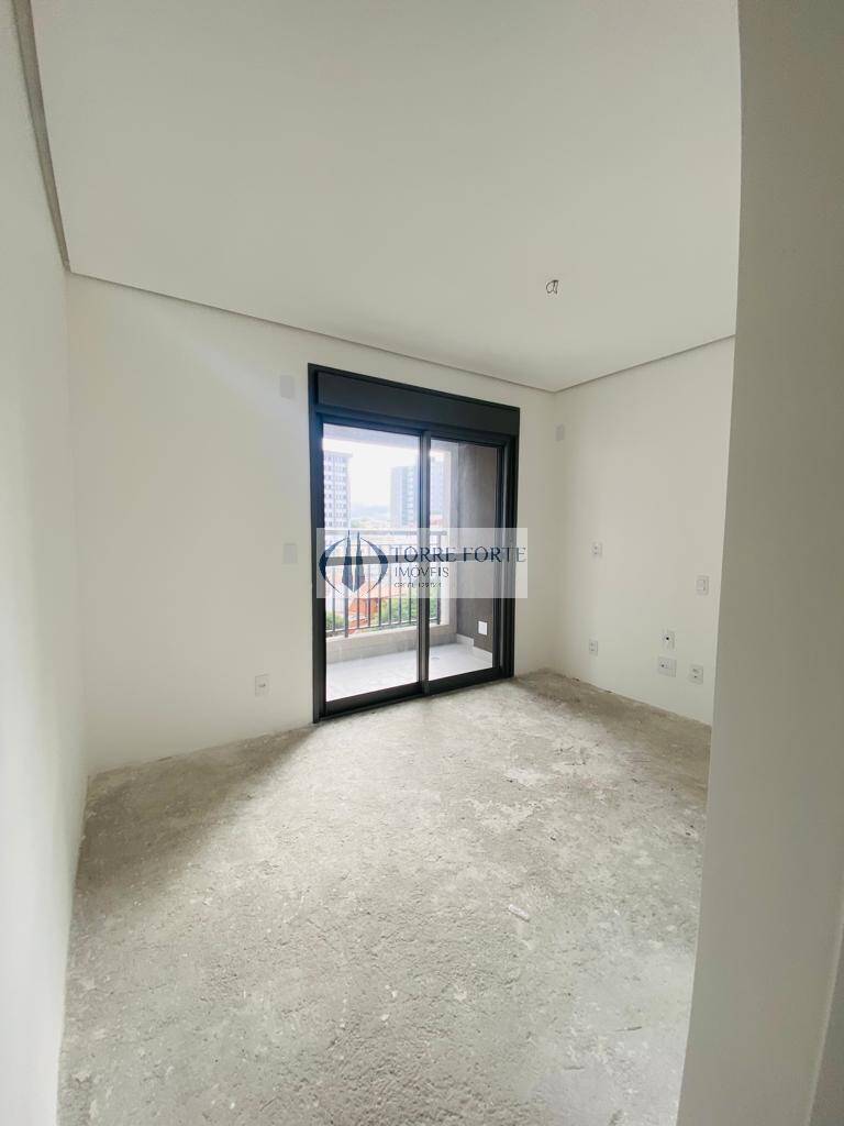 Apartamento à venda com 3 quartos, 165m² - Foto 16