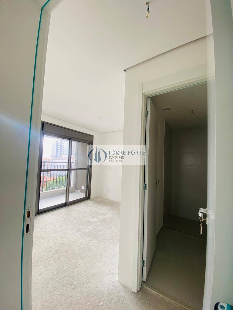 Apartamento à venda com 3 quartos, 165m² - Foto 17