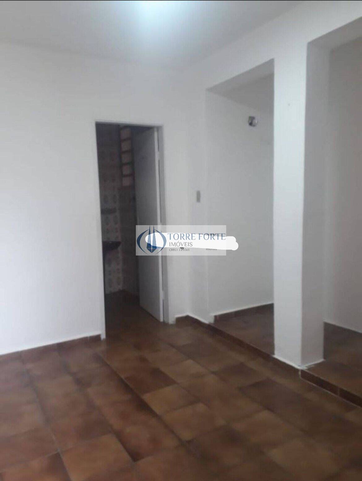 Casa à venda com 7 quartos, 240m² - Foto 12