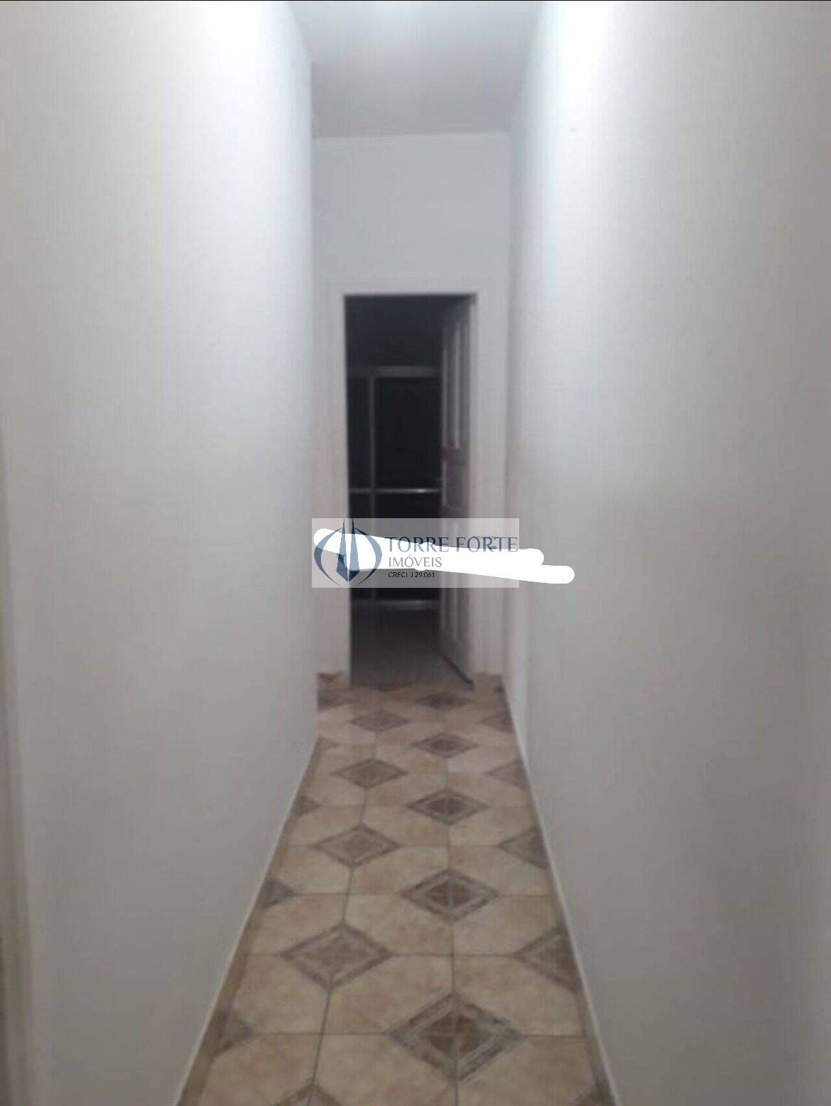 Casa à venda com 7 quartos, 240m² - Foto 20