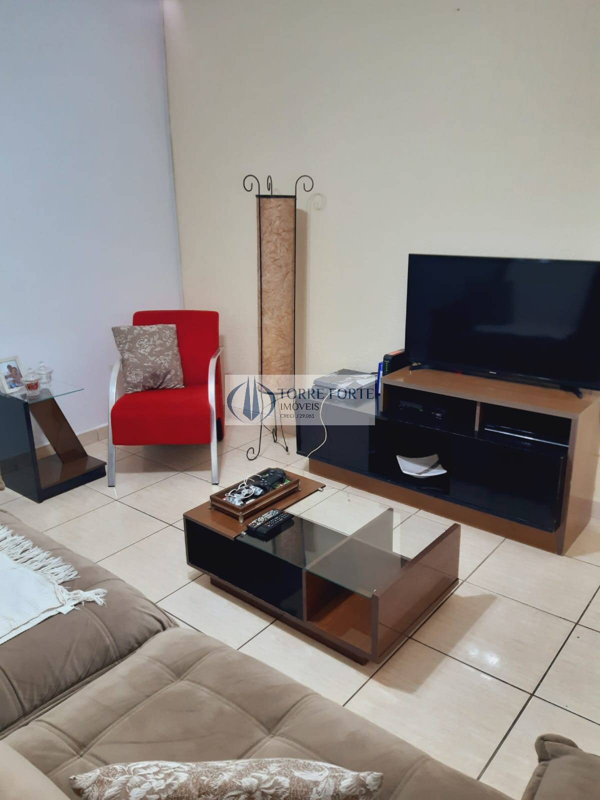 Sobrado à venda com 3 quartos, 140m² - Foto 3