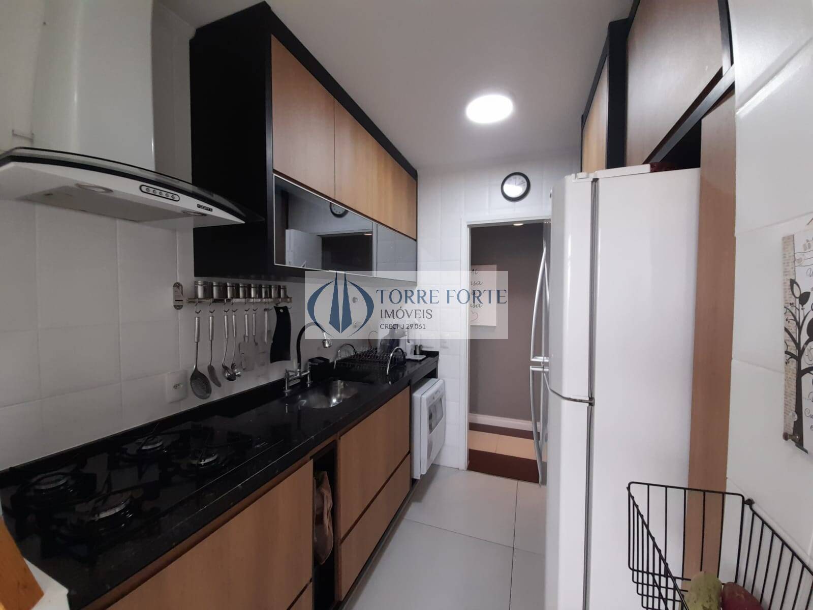 Apartamento à venda com 2 quartos, 66m² - Foto 6