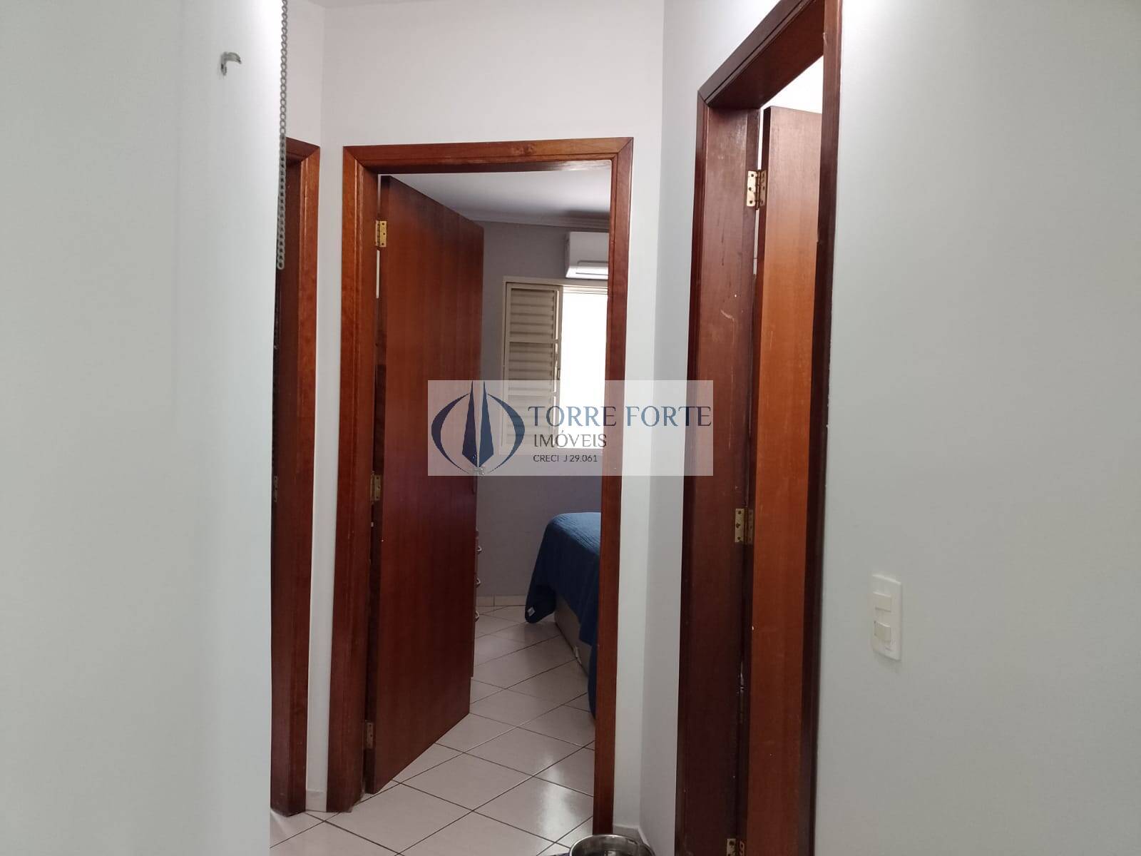 Casa à venda com 3 quartos, 80m² - Foto 20