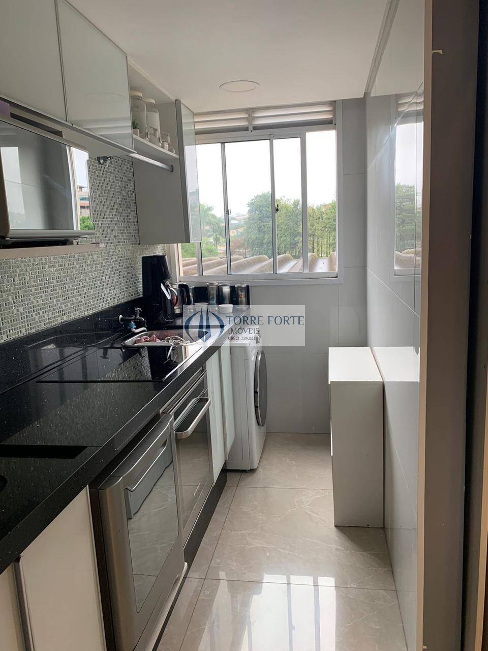 Apartamento à venda com 2 quartos, 44m² - Foto 10