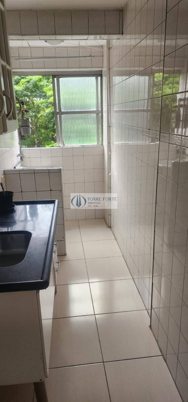 Apartamento à venda com 2 quartos, 63m² - Foto 12