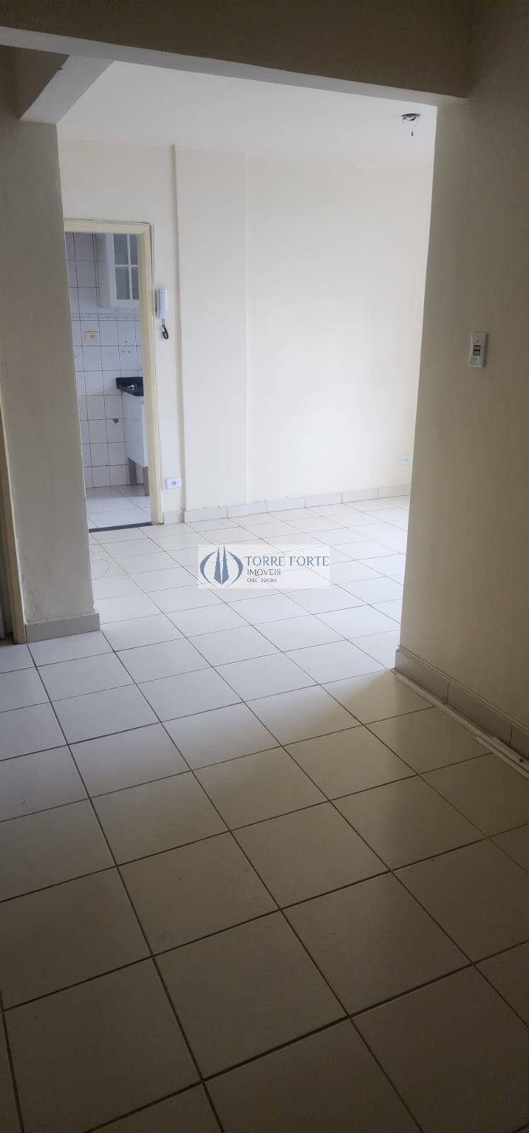 Apartamento à venda com 2 quartos, 63m² - Foto 2