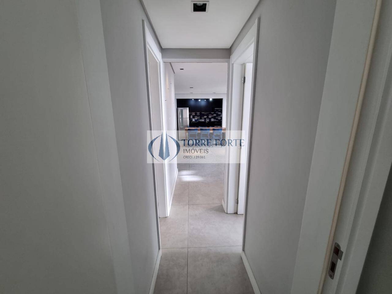 Apartamento à venda com 2 quartos, 83m² - Foto 27