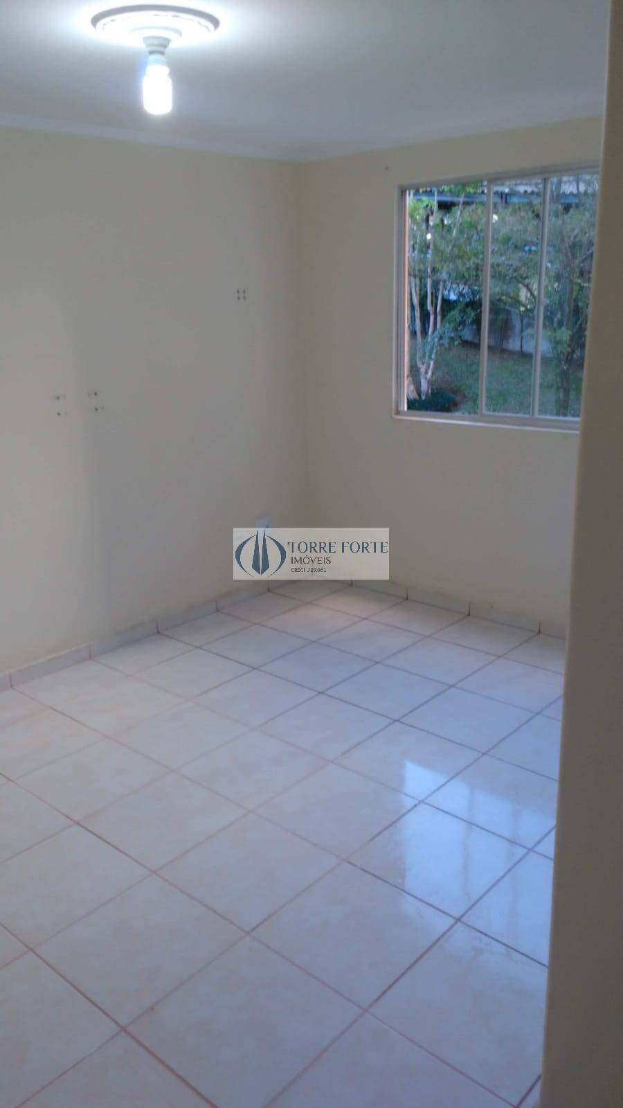 Apartamento à venda com 2 quartos, 55m² - Foto 1