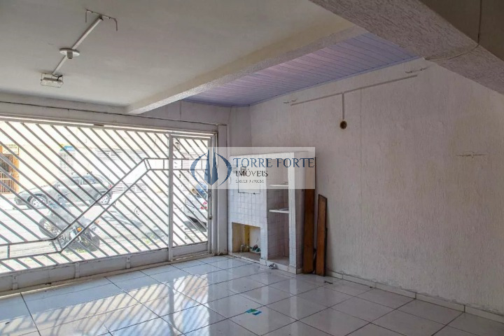 Casa à venda com 2 quartos, 220m² - Foto 1