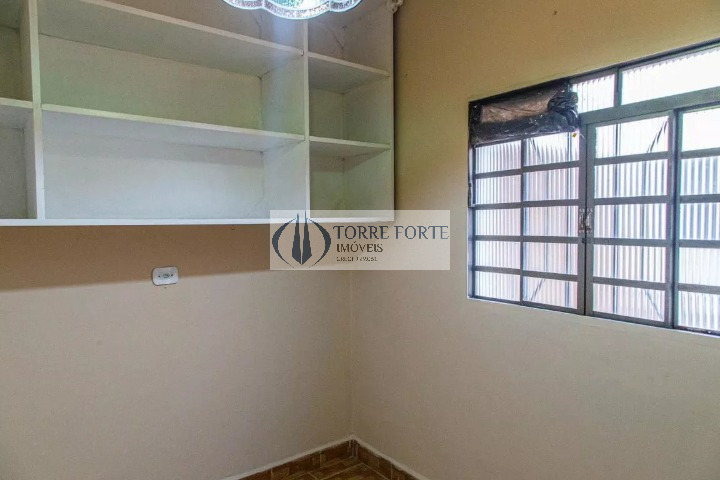 Casa à venda com 2 quartos, 220m² - Foto 20