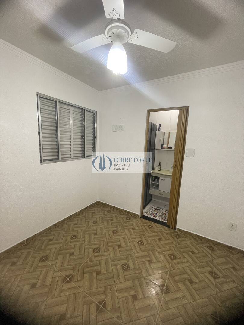 Casa à venda com 4 quartos, 300m² - Foto 58