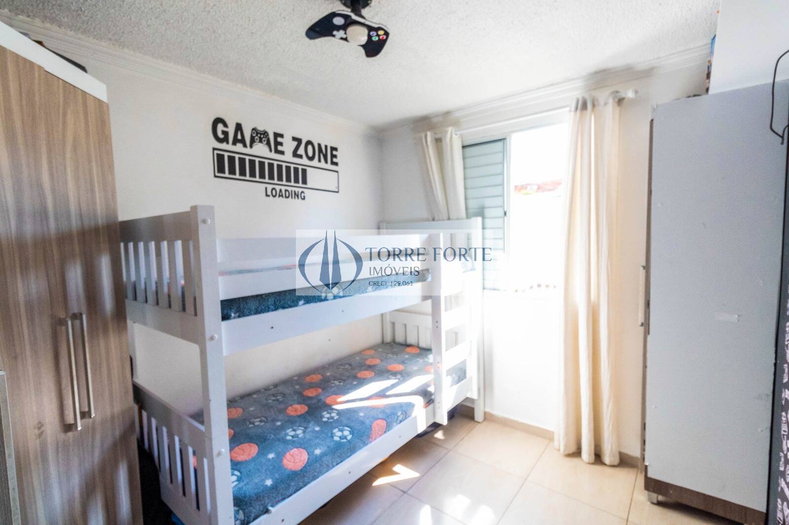 Apartamento à venda com 2 quartos, 40m² - Foto 12