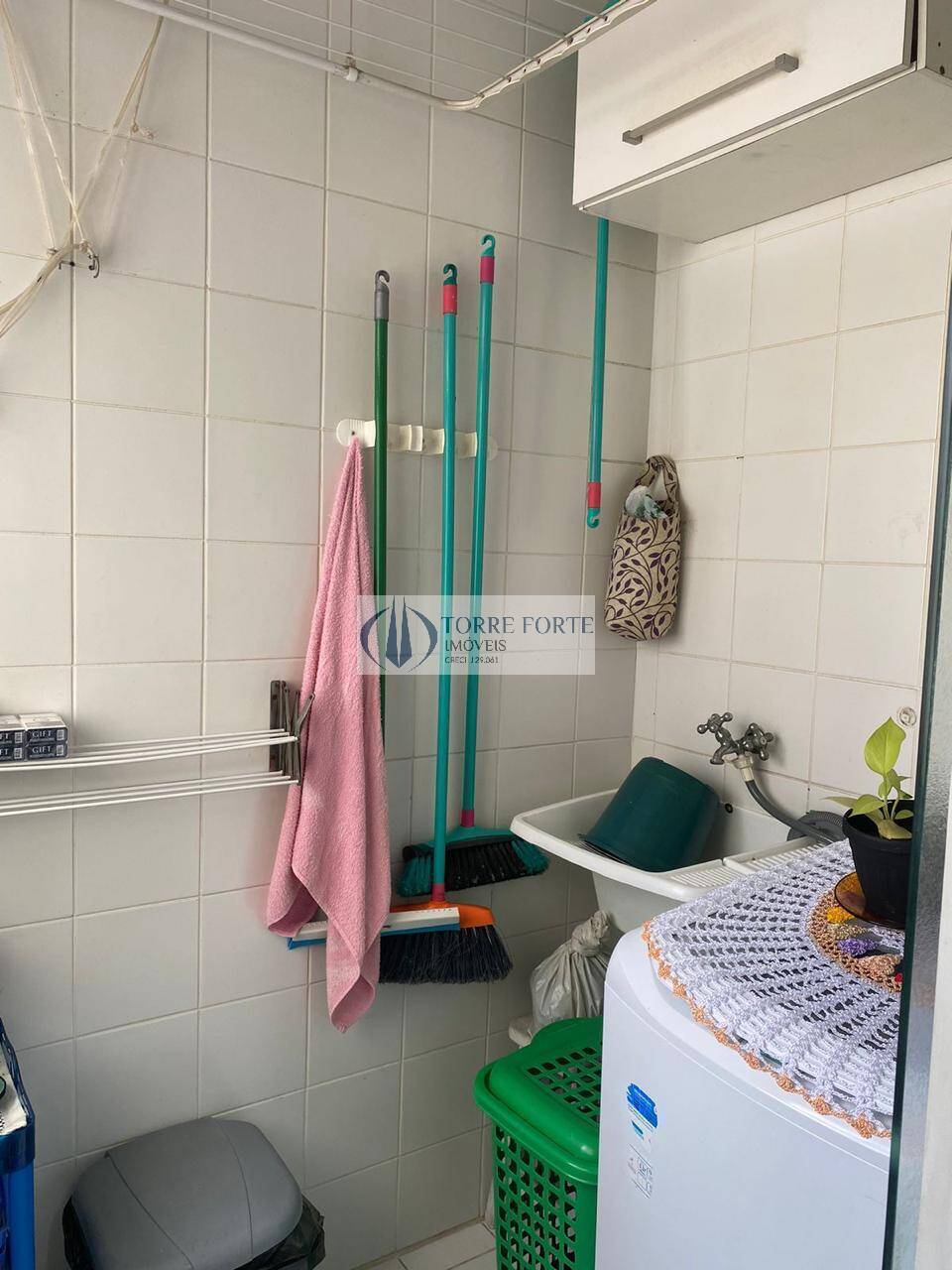 Apartamento à venda com 2 quartos, 55m² - Foto 3