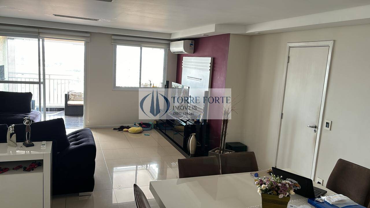 Apartamento à venda com 3 quartos, 134m² - Foto 22