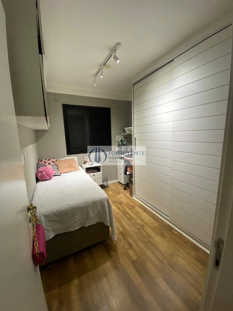 Apartamento à venda com 3 quartos, 83m² - Foto 13